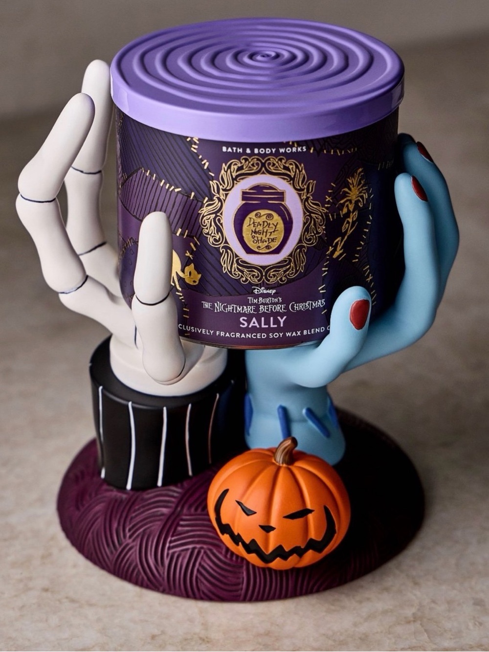 Bath & Body Works Jack Skellington & Sally Hands Candle Pedestal